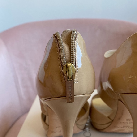 Jimmy Choo Nude Patent Leather Heels - Picture 7 of 15